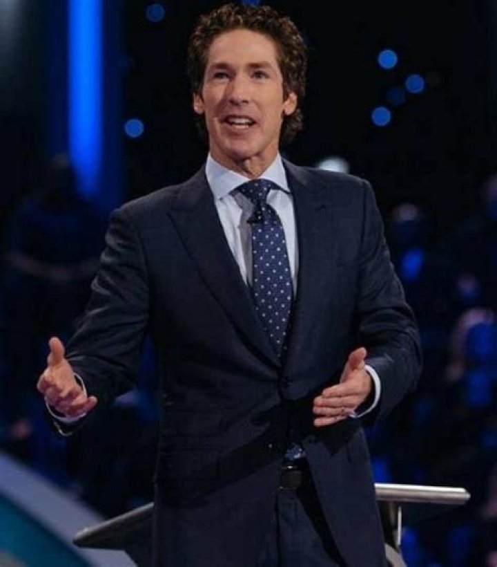 A. J. English Biography, Age, Height, Wife, Net Worth, Family