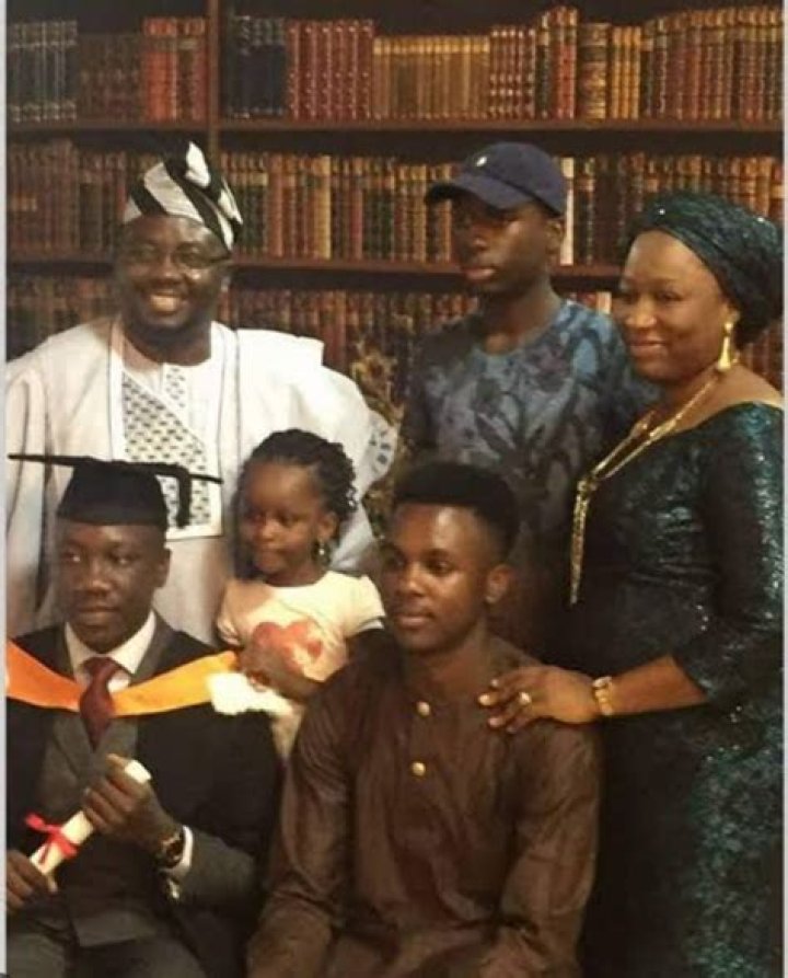 Adebayo Adelabu Biography, Age, Height, Wife, Net Worth, Family