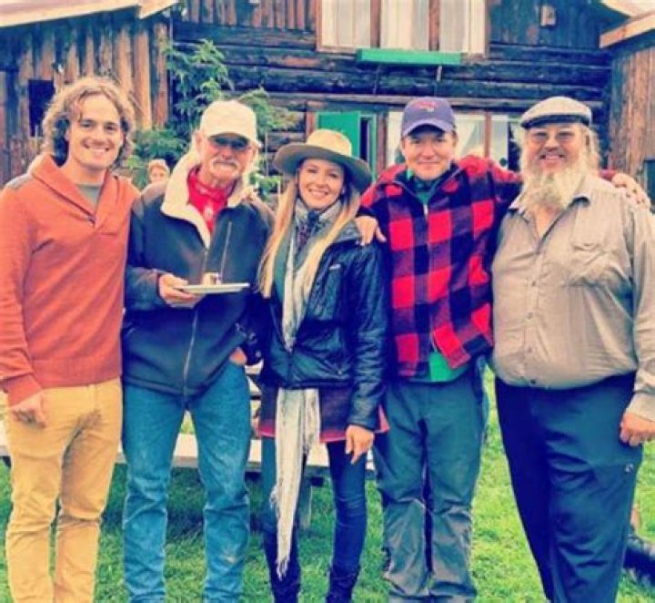 Bonnie Dupree wiki, bio, age, net worth, husband, children and facts.