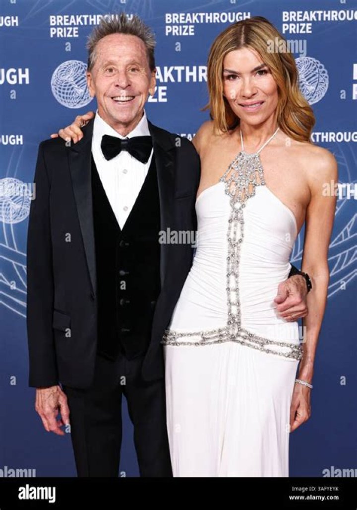 Brian Grazer Biography, Age, Height, Wife, Net Worth, Family