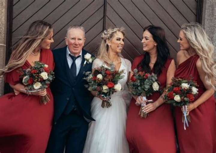 Es Devlin Biography, Age, Height, Husband, Net Worth, Family