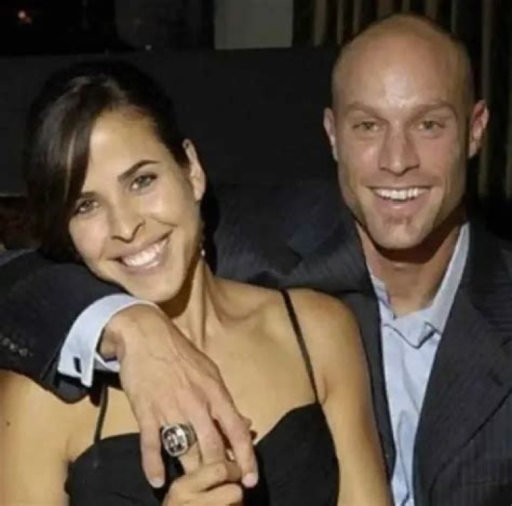Gabe Kapler Biography, Age, Height, Wife, Net Worth, Family