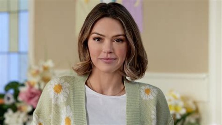 How old is Aimee Teegarden Friday Nights?