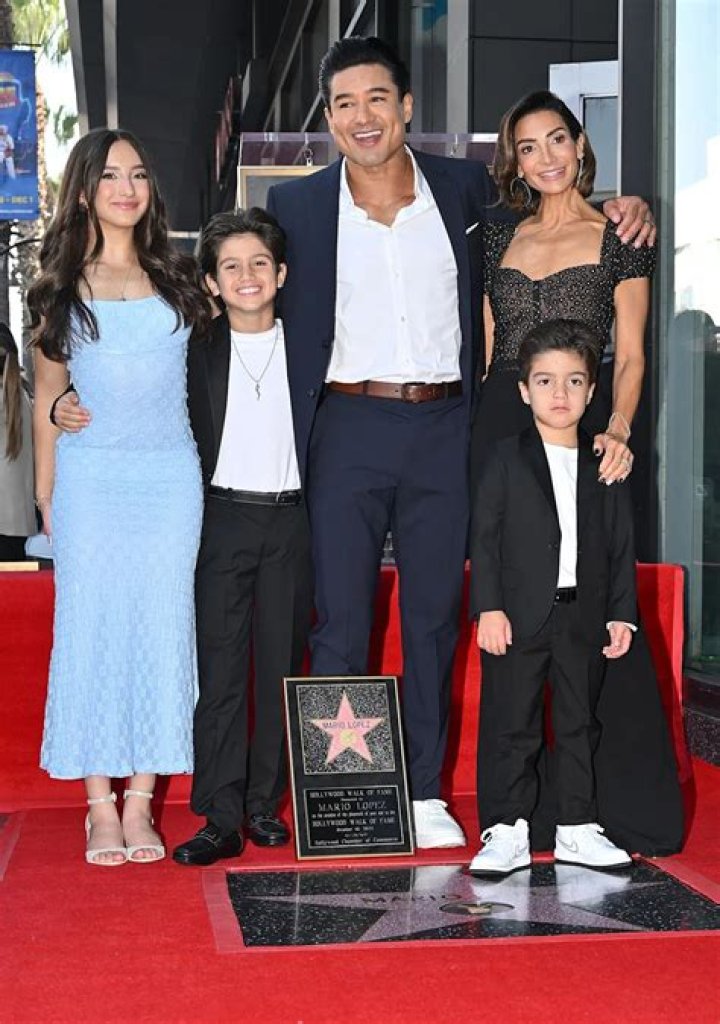 Is Alexa Grasso Related To Mario Lopez? Family Ethnicity And Net Worth