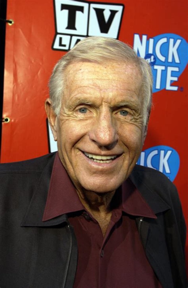 Jerry Van Dyke ·