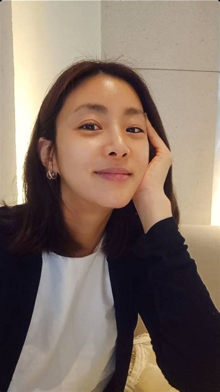 Kang So-ra Biography, Age, Height, Husband, Net Worth, Family