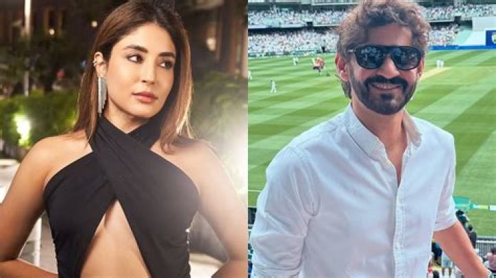 Kritika Kamra Biography, Age, Height, Husband, Net Worth, Family