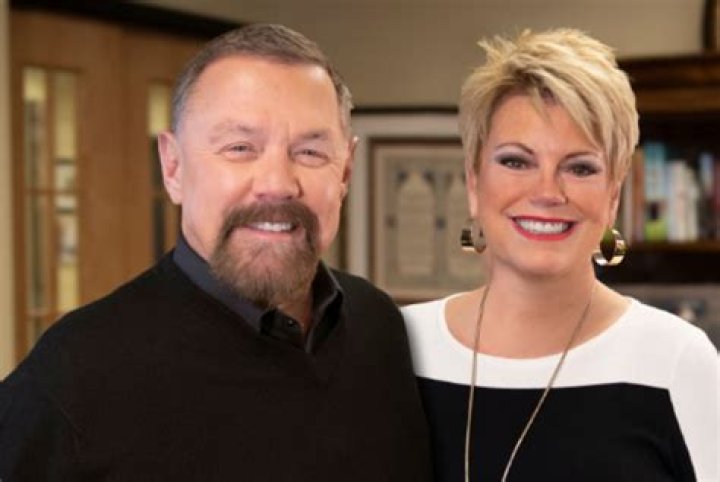 Larry Huch Biography, Age, Height, Wife, Net Worth, Family