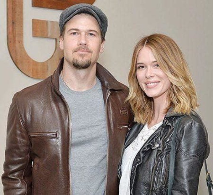 Leah Renee Biography, Age, Height, Husband, Net Worth, Family