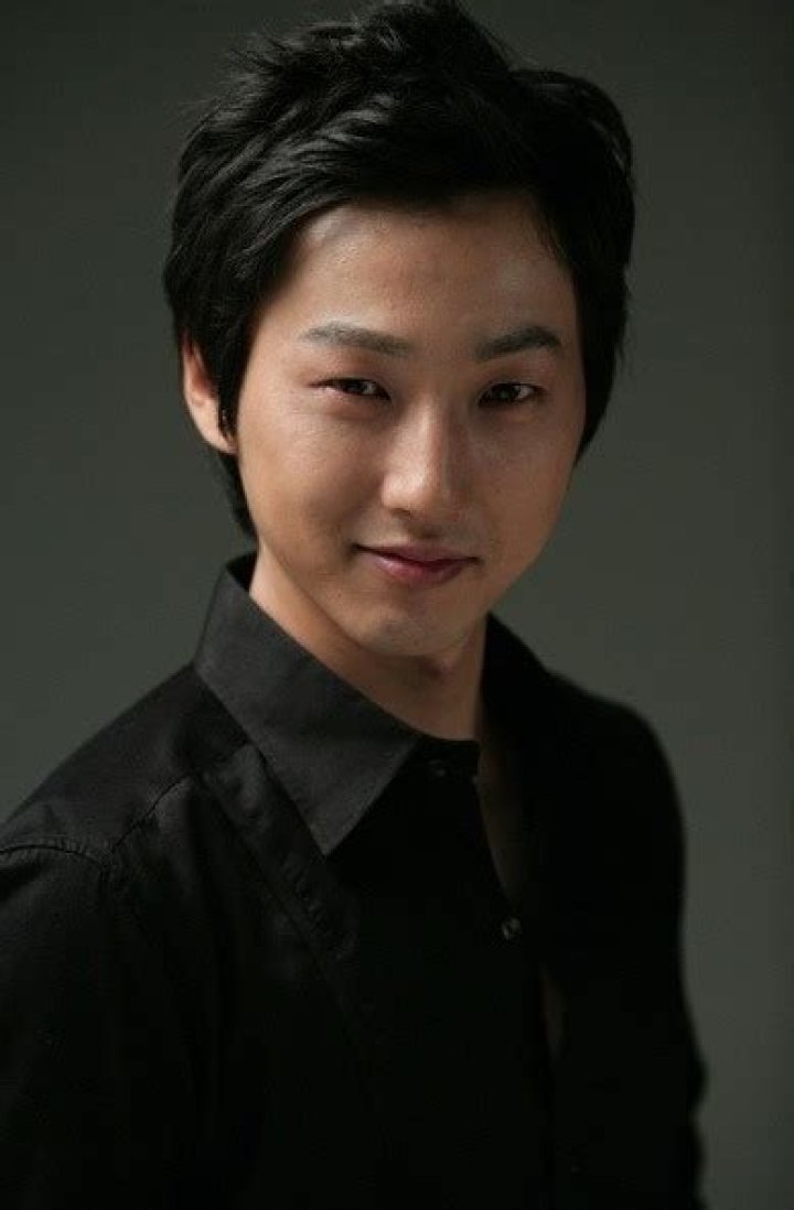 Lee Seung-Hyo