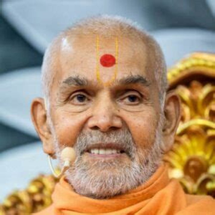 Mahant Swami Maharaj Biography, Age, Height, Wife, Net Worth and Family
