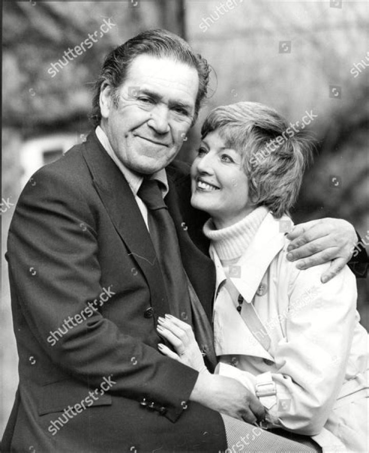 Peter Butterworth Biography, Age, Height, Wife, Net Worth, Family