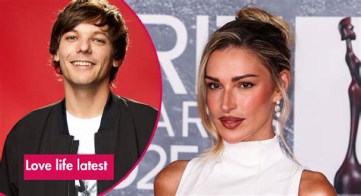 Phoebe Tomlinson-Net Worth, Bio, Age, Boyfriend, Height, Career