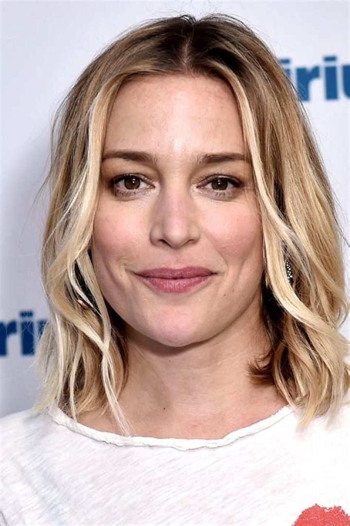 Piper Perabo bio, age, family, height, career, net worth