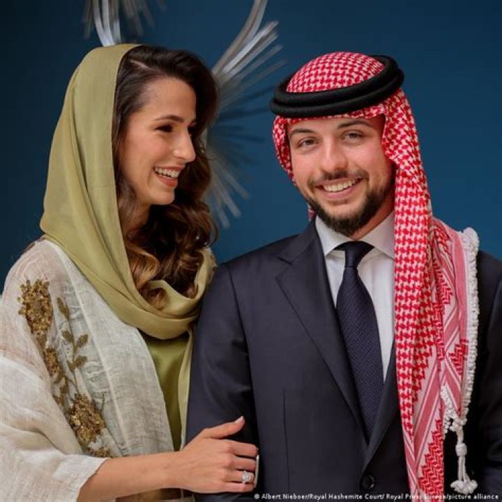 Prince Hamzah bin Hussein Biography, Age, Height, Wife, Net Worth, Family