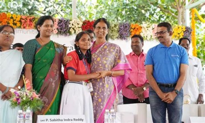 Sabitha Indra Reddy Biography, Age, Height, Husband, Net Worth, Family