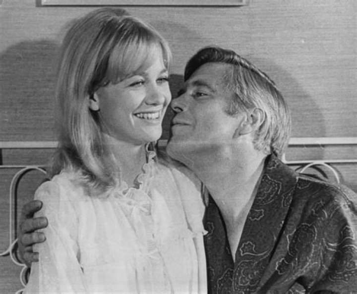 Sally Geeson Biography, Age, Height, Husband, Net Worth, Family