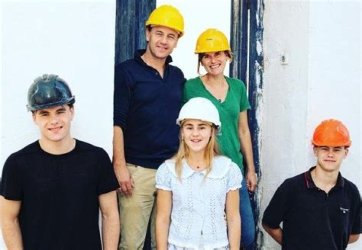 Sarah Moore [TV Presenter & Designer] Wiki/bio, age, net worth, husband, kids.
