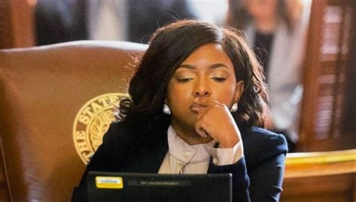 Semiramis Pekkan Biography, Age, Height, Husband, Net Worth, Family