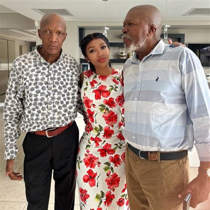 Sibongile Sambo Biography, Age, Height, Husband, Net Worth, Family