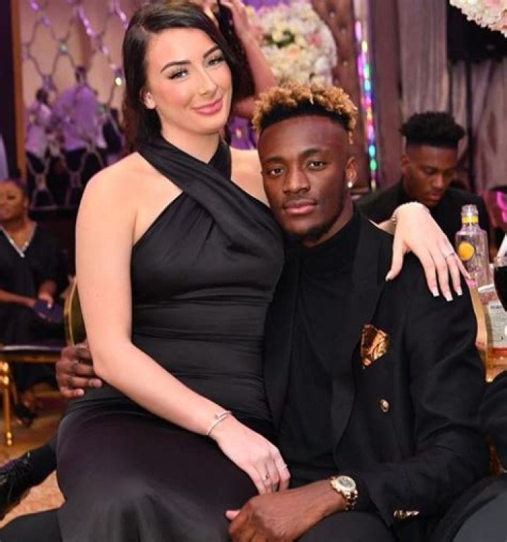 Tammy Abraham : Bio, Net Worth, Girlfriend, Height And Career