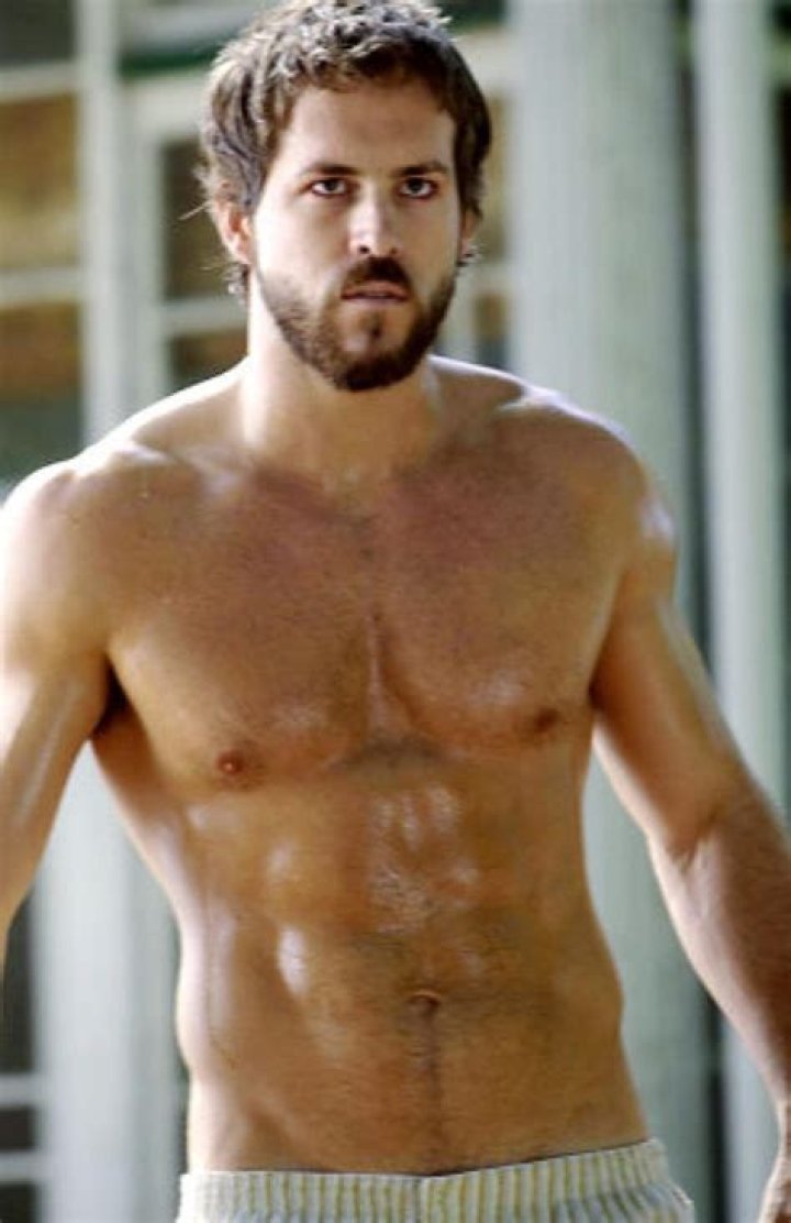 What Height Has Ryan Reynolds? Body Measurements