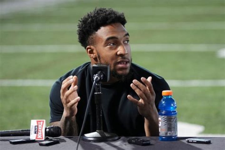 Why Did RB TreVeyon Henderson Return to Ohio State?
